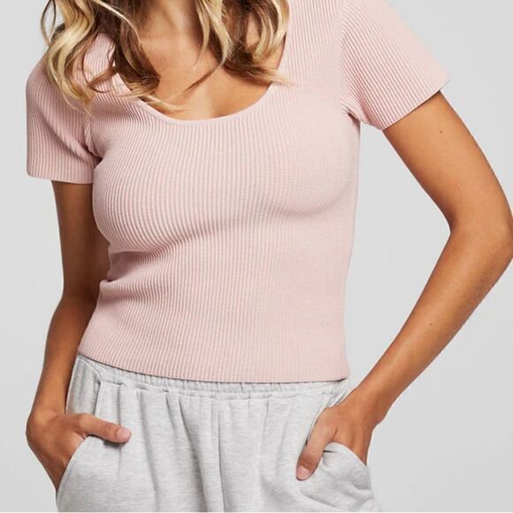 Chaser Leah Peach Whip Tee size Small nylon Polyester Blend - Picture 1 of 6
